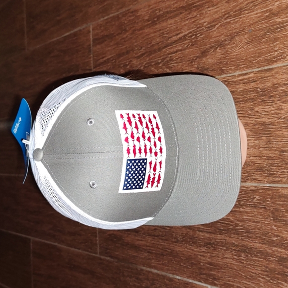 Columbia PFG USA Flag Mesh Back Trucker Hat Cap Unisex White Blue SnapBack NWT - Picture 1 of 9
